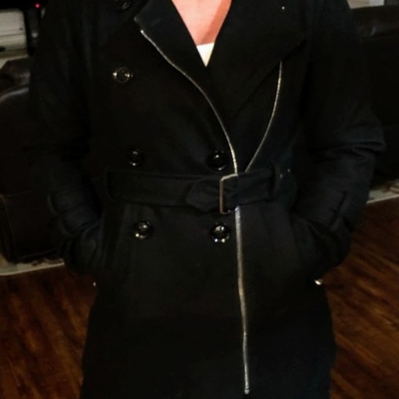 Guess jacket - Picture 1 of 3